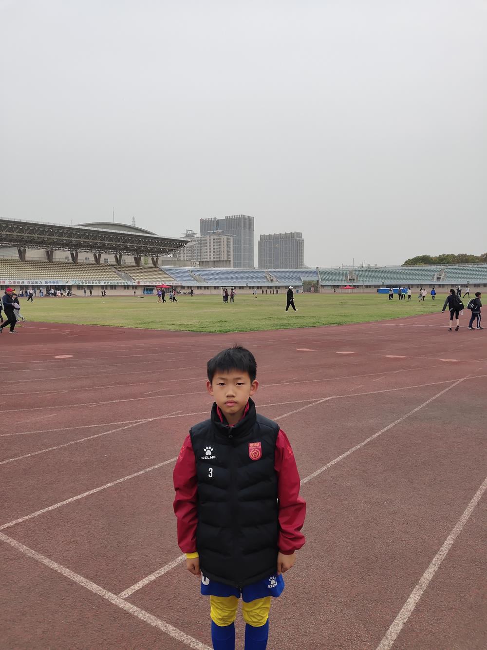 21dea7b1c31b40208a3d9ab59574b702.jpg