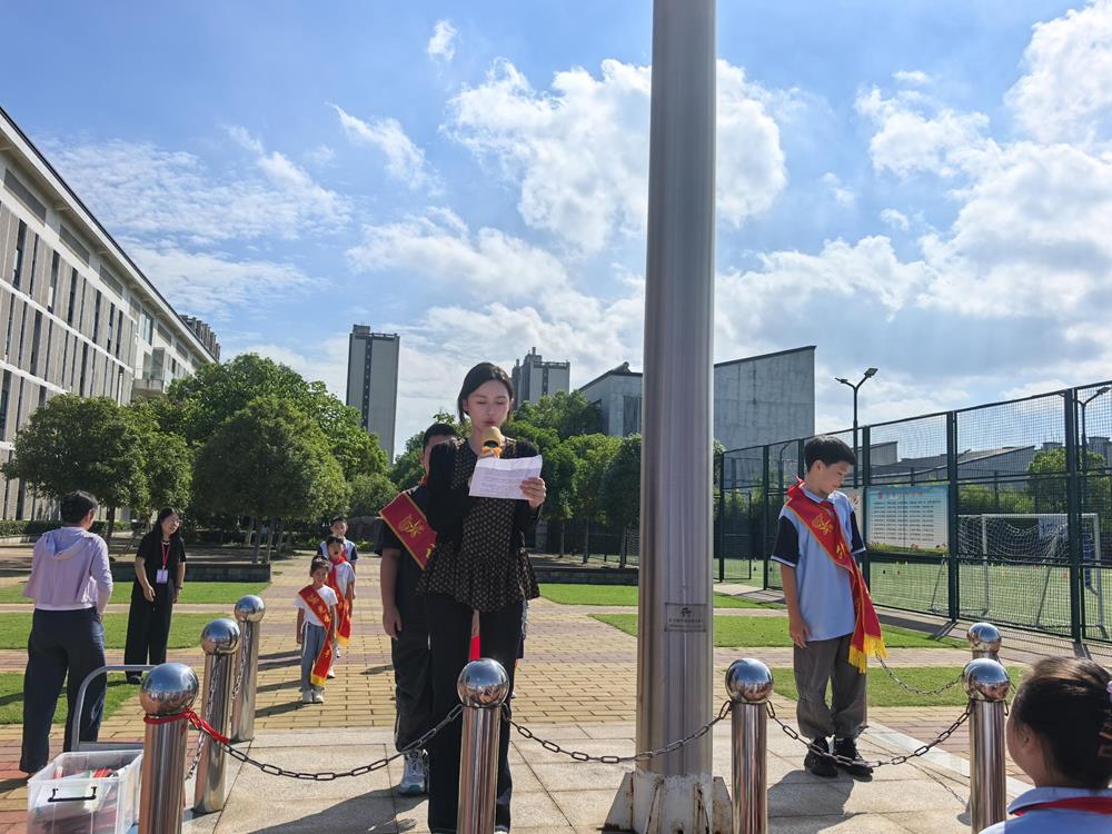 6b1a47a821b74fe2851297207d909d32.jpg 6b1a47a821b74fe2851297207d909d32.jpg