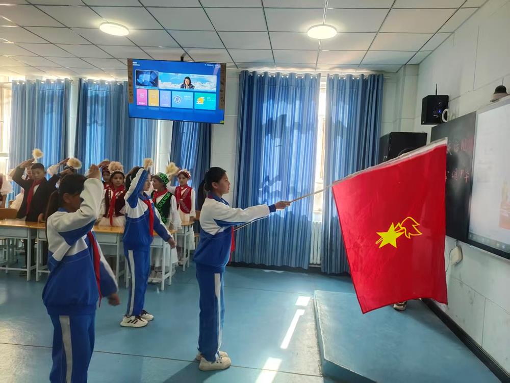 60984226c48d43e6898e22507e67d36c.jpg 60984226c48d43e6898e22507e67d36c.jpg