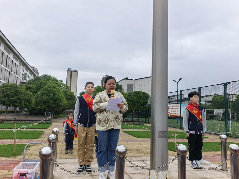 3216c7696a9c495fa8e4af750a66197d.jpg 3216c7696a9c495fa8e4af750a66197d.jpg