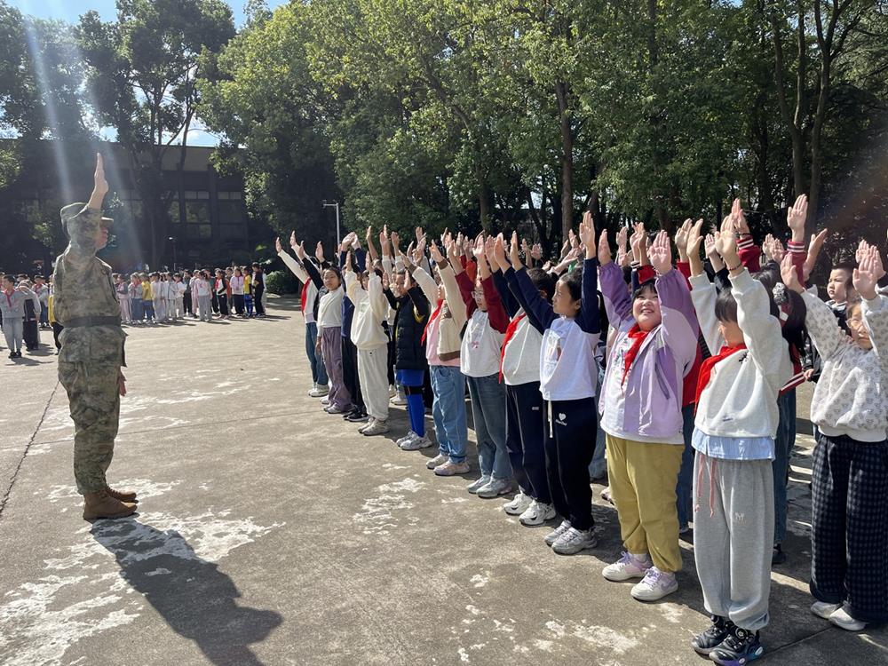 21504405a2ef4e3d8c39ea2e9e469d68.jpg 21504405a2ef4e3d8c39ea2e9e469d68.jpg