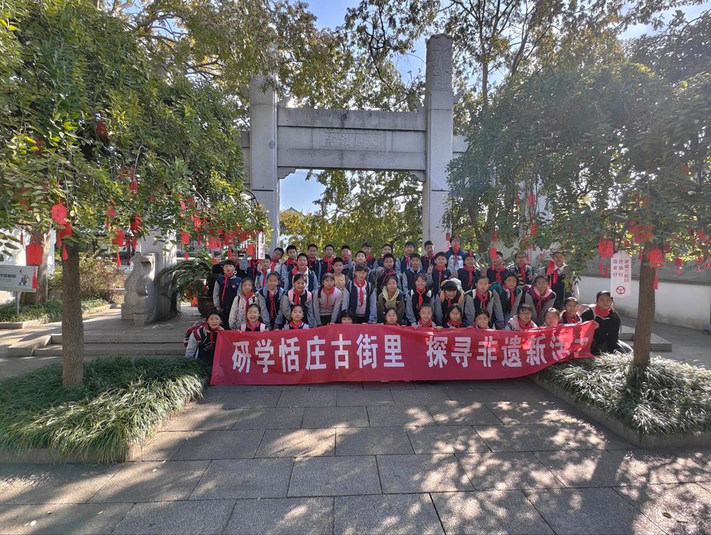 4e1b94332298438aaf430da810044a98.jpg 4e1b94332298438aaf430da810044a98.jpg