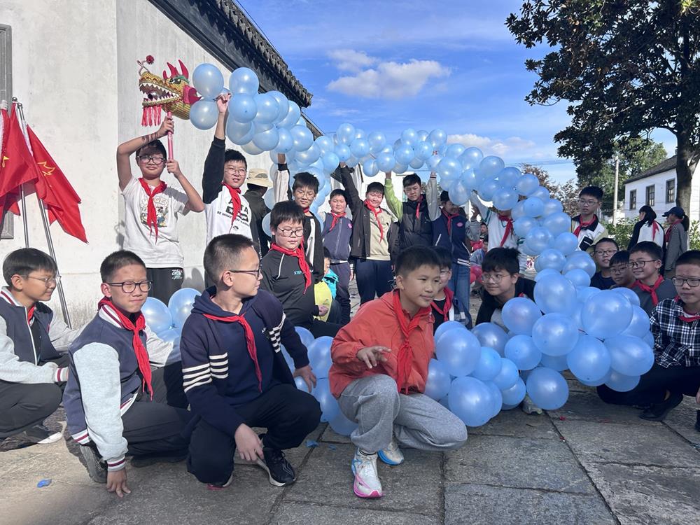 bdb087cc76f849e889ee874e2d8921b7.jpg bdb087cc76f849e889ee874e2d8921b7.jpg