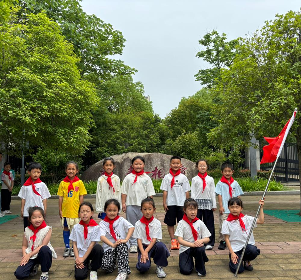 3d10905eb57340dda86f36f5e49ff49b.jpg